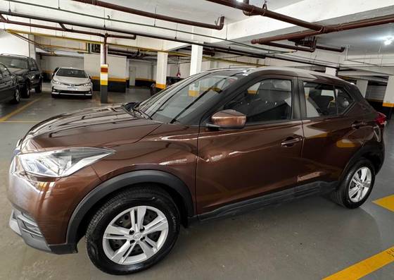 NISSAN KICKS 1.6 16V FLEXSTART SL 4P XTRONIC